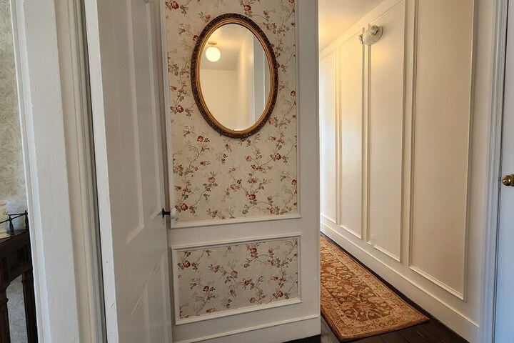 Room 42 of 50