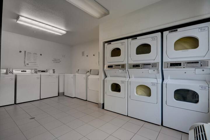 Laundry 33 of 34