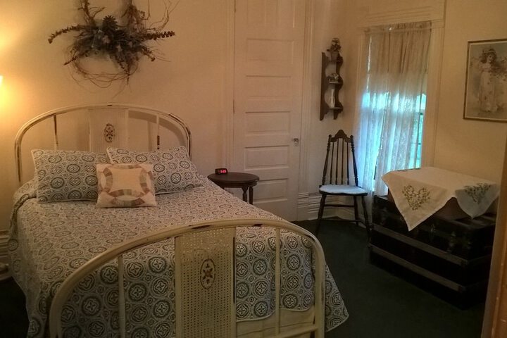 Room 31 of 89
