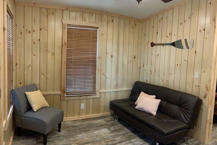 Room 194 of 259