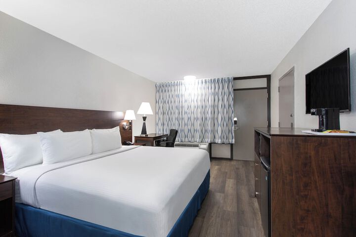 Room 20 of 25