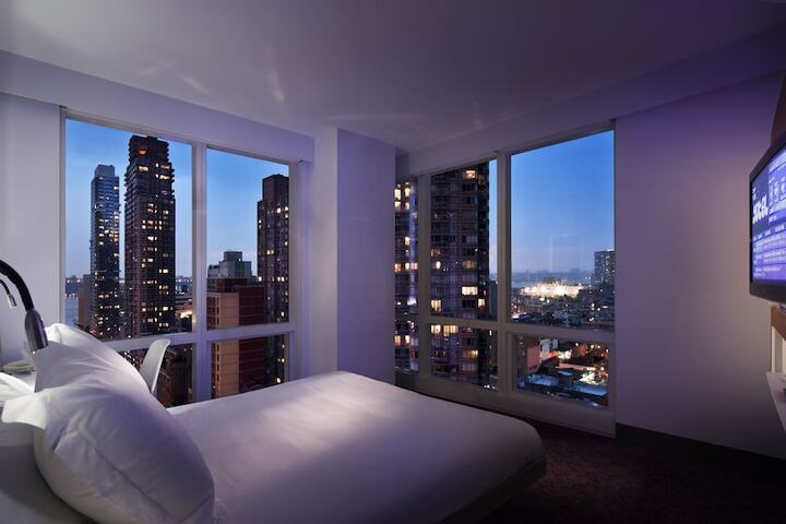 Room 40 of 101