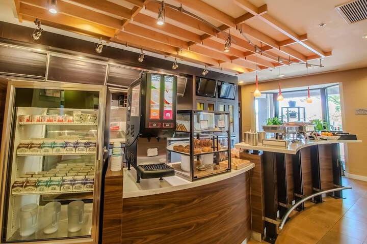 Country Inn & Suites by Radisson Convention Center