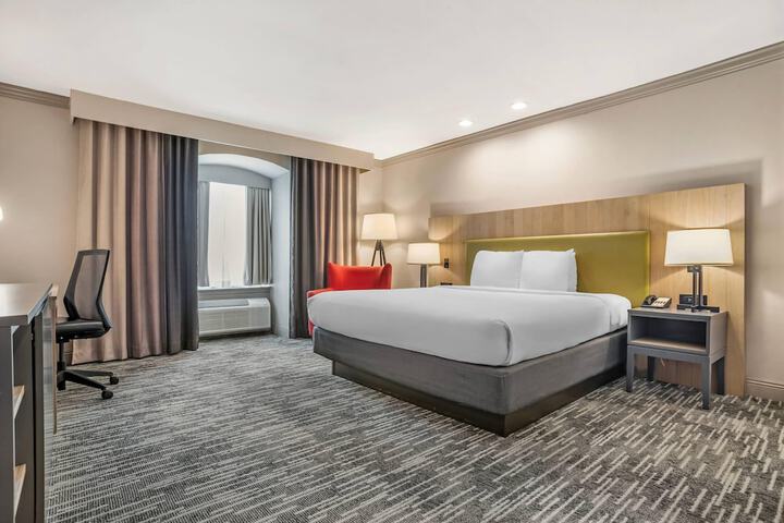 Country Inn & Suites by Radisson Metairie (New Orleans), LA