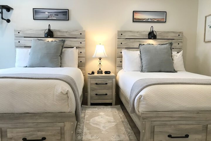 Tattingstone Inn