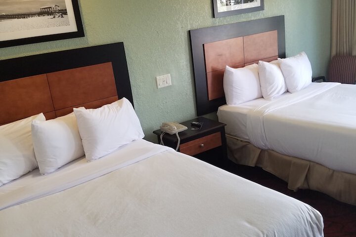 Room 7 of 22
