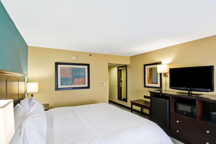 Room 14 of 52
