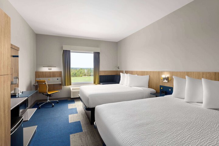 Room 15 of 41