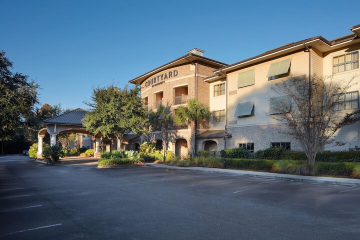 Hotel 3 of 51