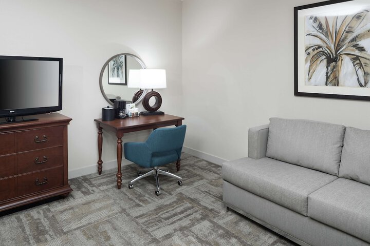Room 11 of 51