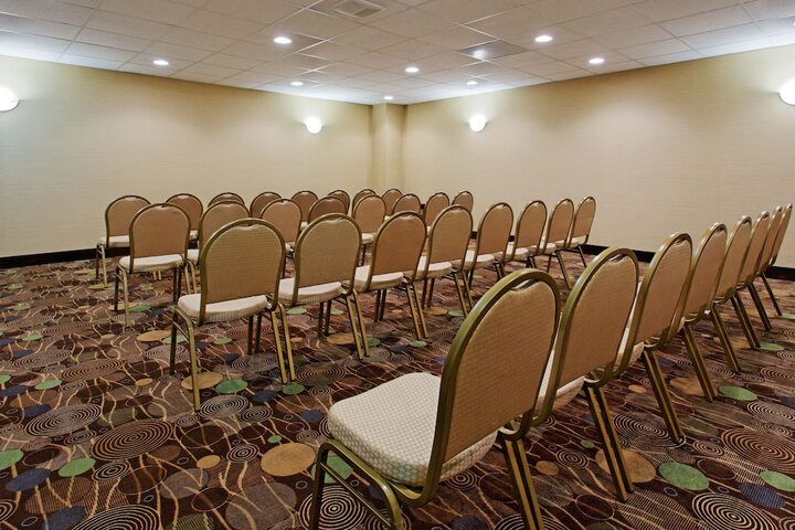 Holiday Inn Express Benicia by IHG