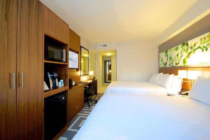 Room 26 of 41