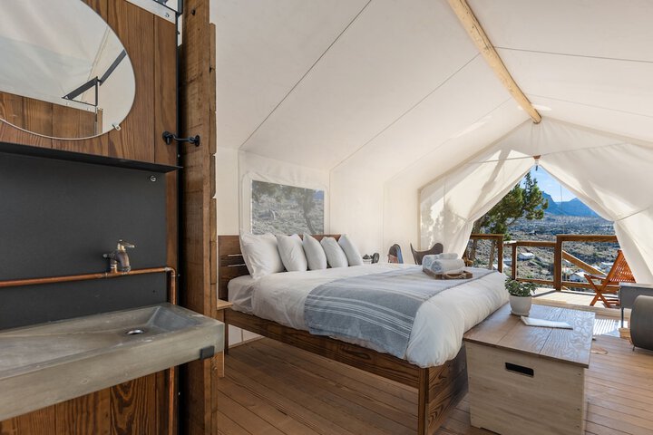 Under Canvas Zion