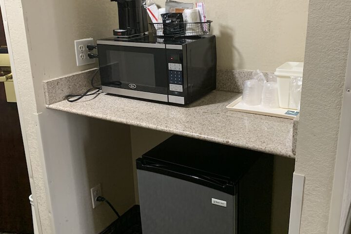 Room 16 of 41
