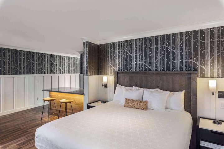 Room 41 of 78