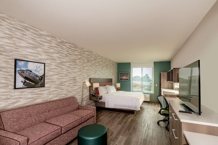 Room 14 of 27