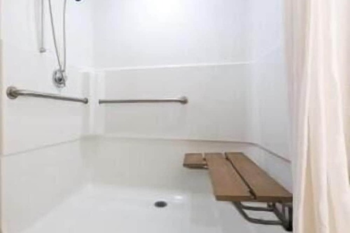 Room 9 of 23