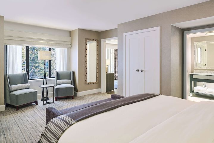 Room 34 of 117