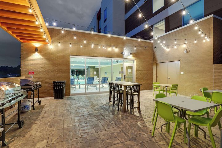 Terrace/Patio 64 of 66
