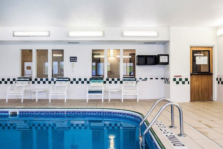 Pool 4 of 32