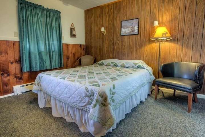 Room 2 of 5