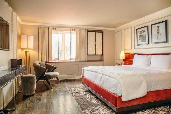 Room 16 of 75