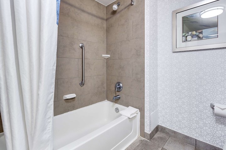 Hampton Inn & Suites by Hilton Brantford Conference Centre