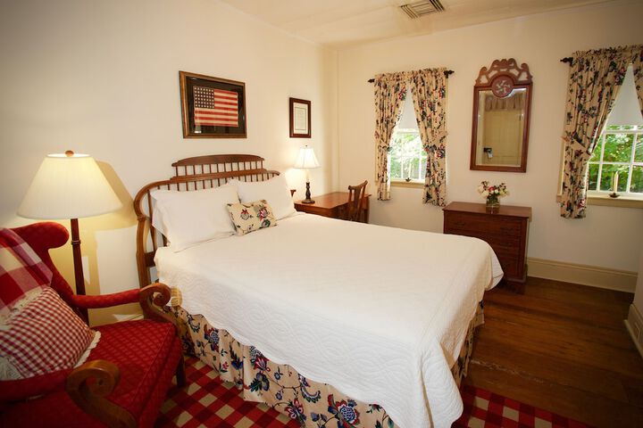 Room 7 of 24