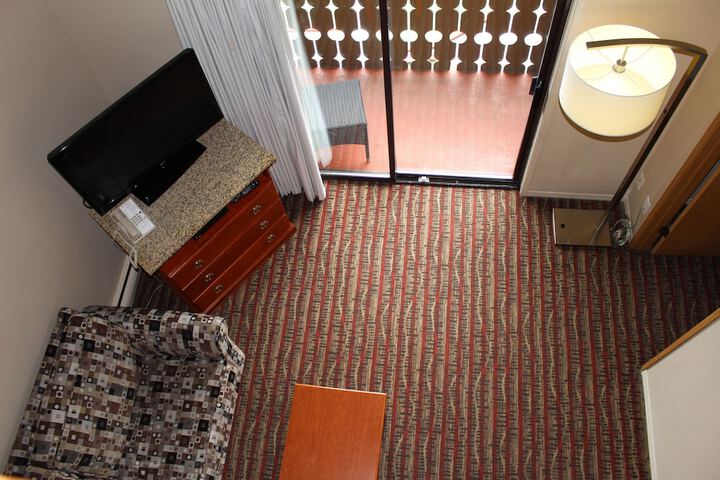 Room 54 of 145