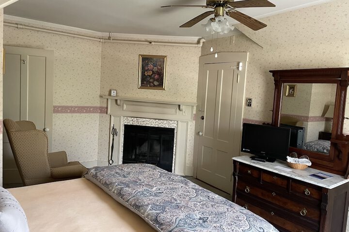 Room 26 of 53