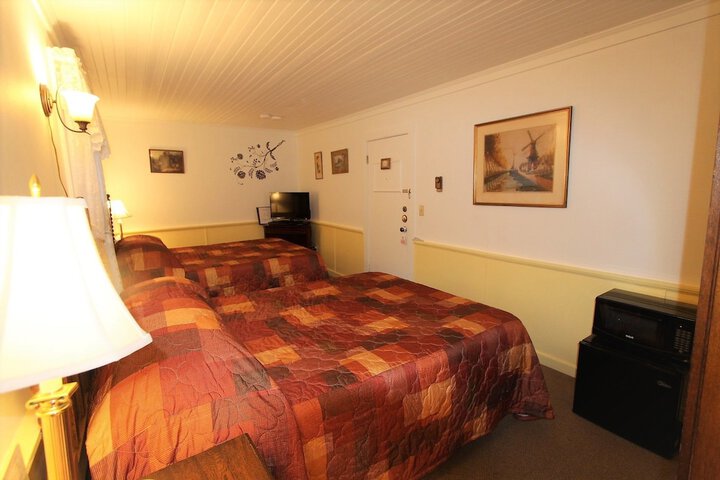 Alexanders Lodge