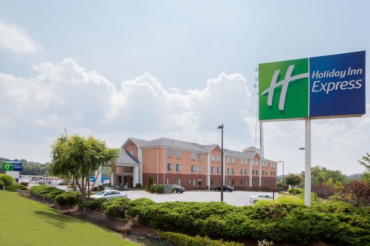 Hotel 2 of 35