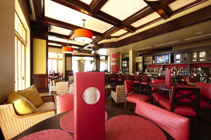 Sandpearl Resort