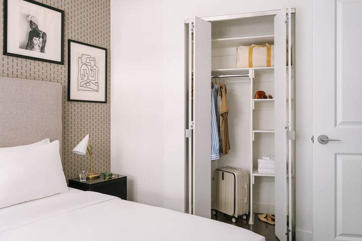 Room 31 of 52