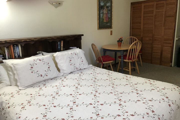 Room 29 of 74