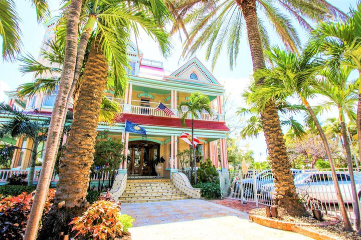 Southernmost House - Adult Exclusive