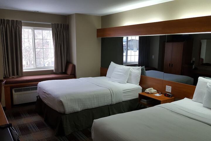 Room 16 of 41