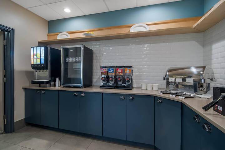 Country Inn & Suites by Radisson Goldsboro, NC