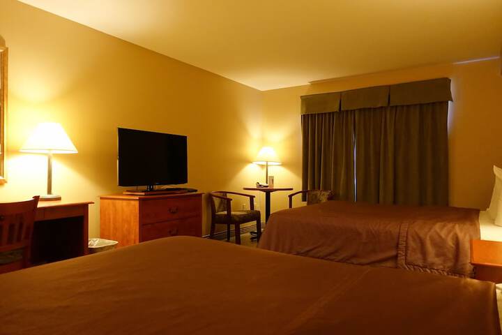 Room 40 of 48
