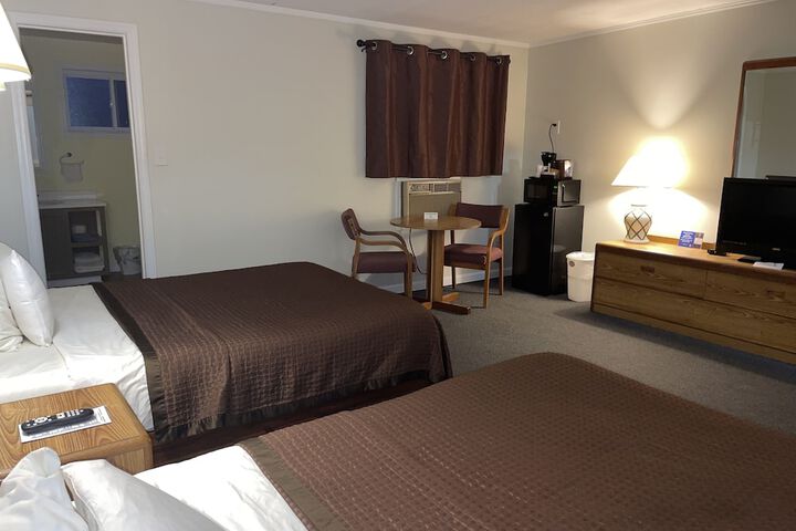 Room 20 of 39