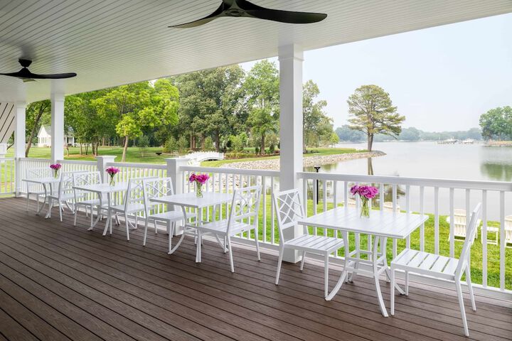 Sundeck 67 of 75