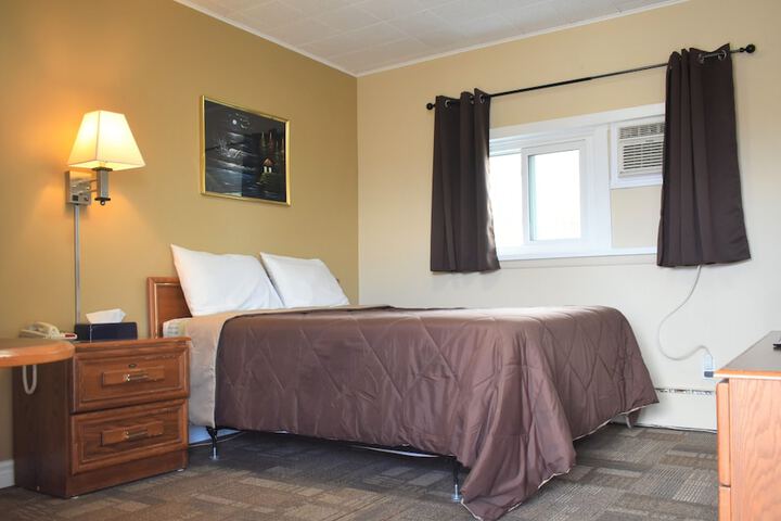 Room 26 of 38