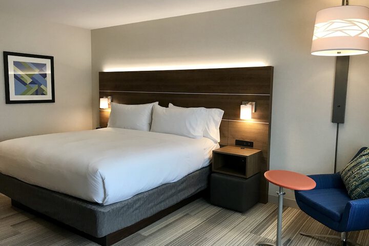 Room 18 of 59