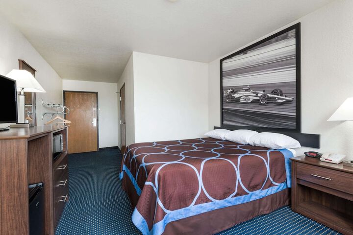 Room 20 of 26