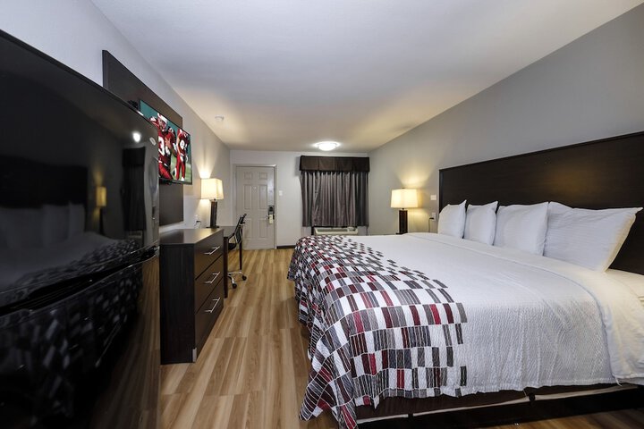 Room 17 of 49