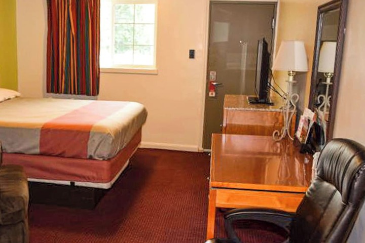 Relax Inn Bloomsburg