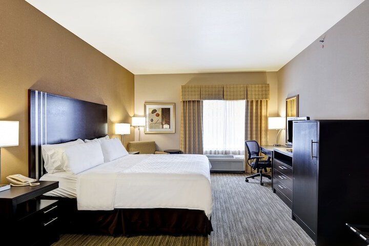 Room 42 of 65