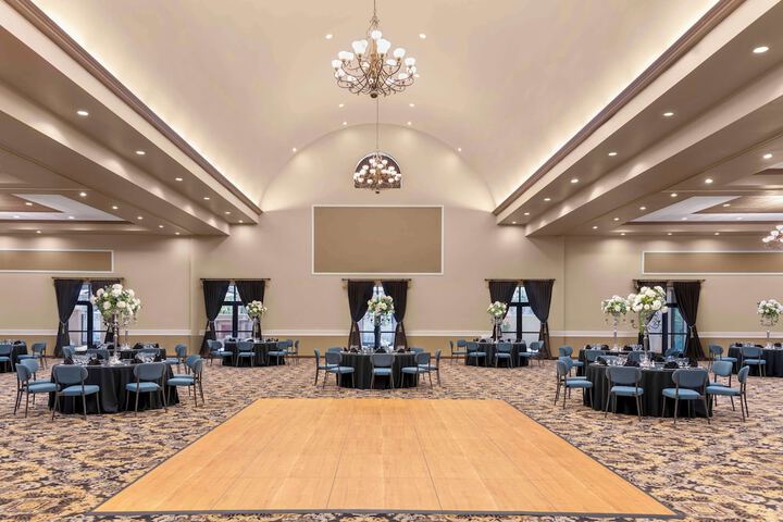 DoubleTree by Hilton Phoenix - Gilbert
