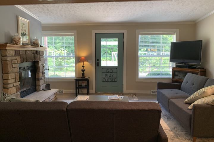Room 45 of 165