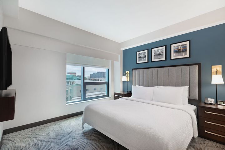 Residence Inn by Marriott Boston Back Bay / Fenway